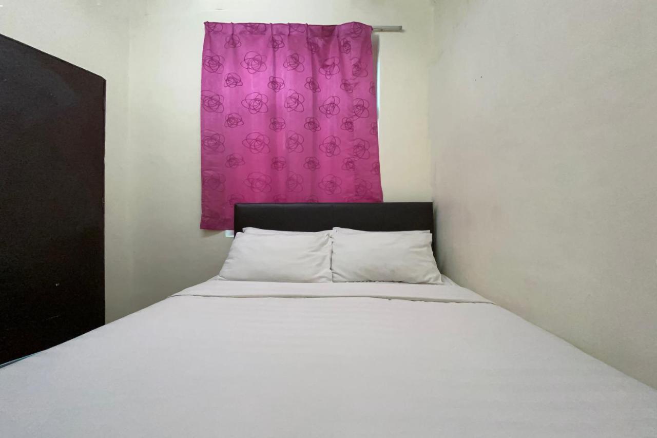 Spot On 89673 Good Friend Hotel George Town Exterior photo